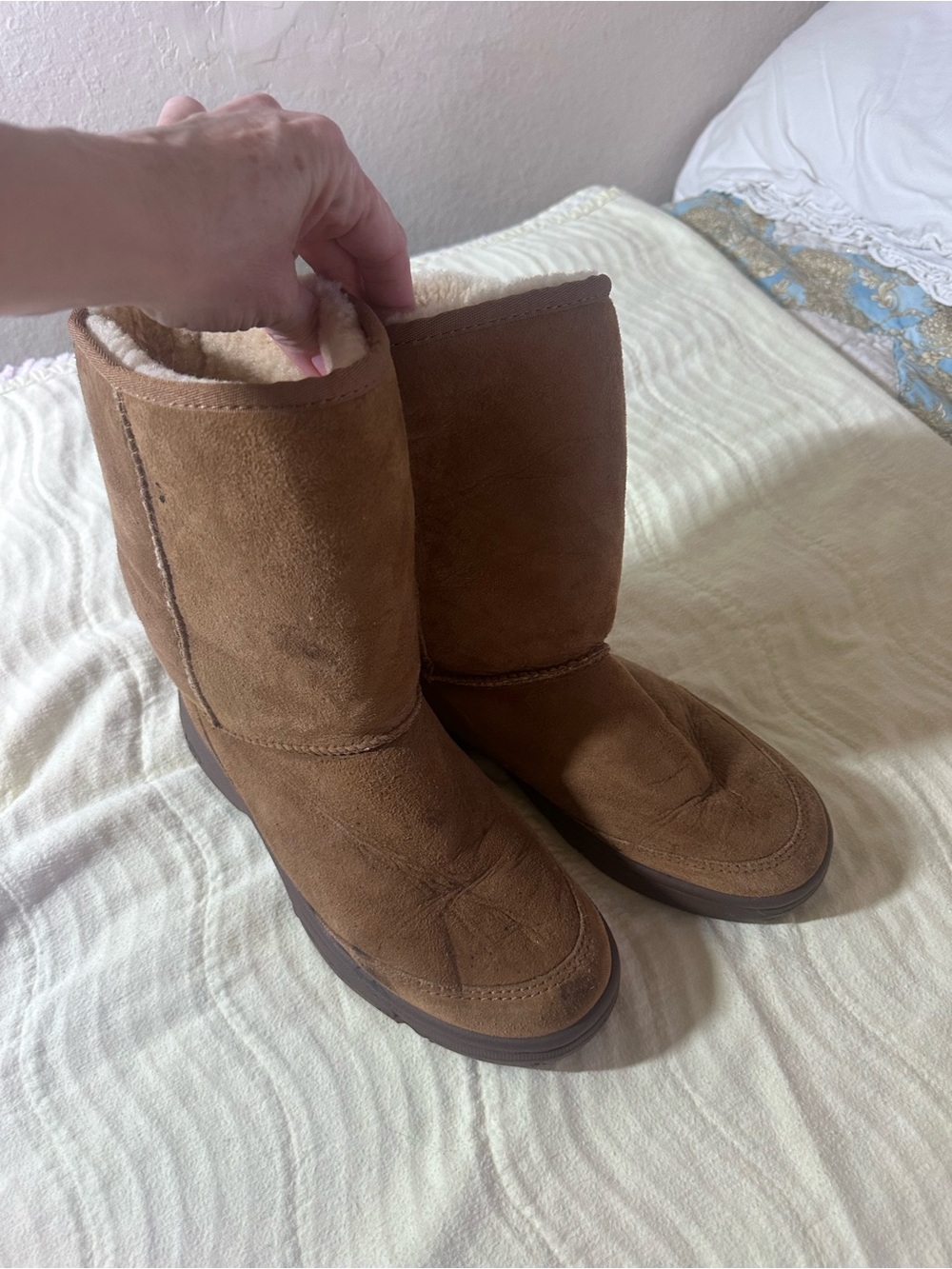 UGG Women's Chestnut ultimate short 5275